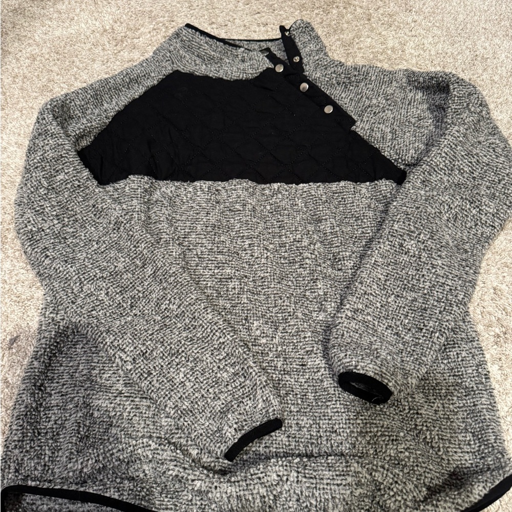 Pink Lily Sweatshirt size small